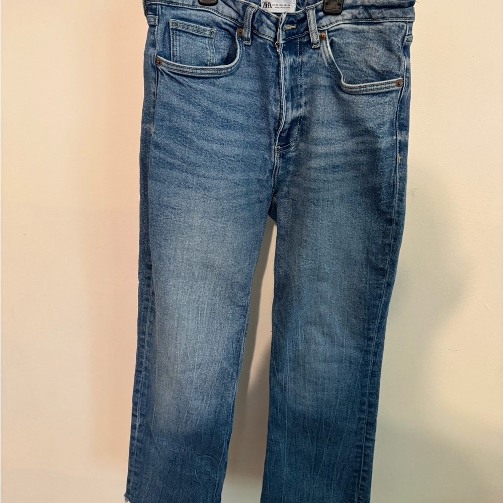 Zara Women’s Wide Leg Blue Jeans